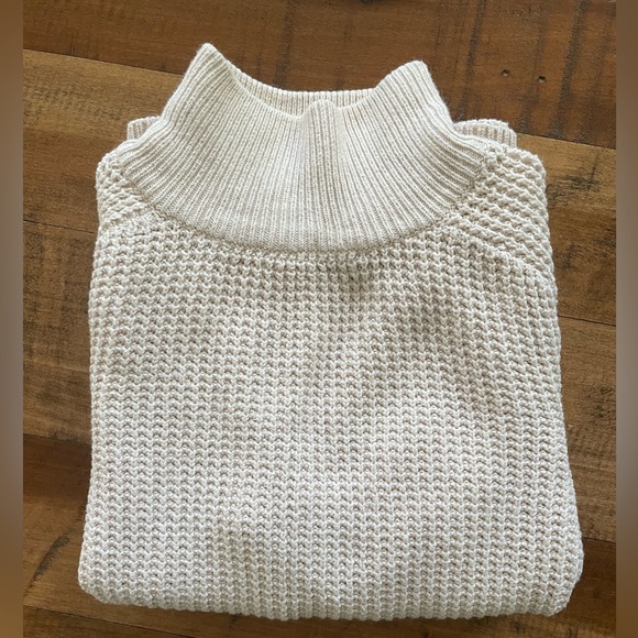 Zara Knit Sweater - Picture 5 of 6